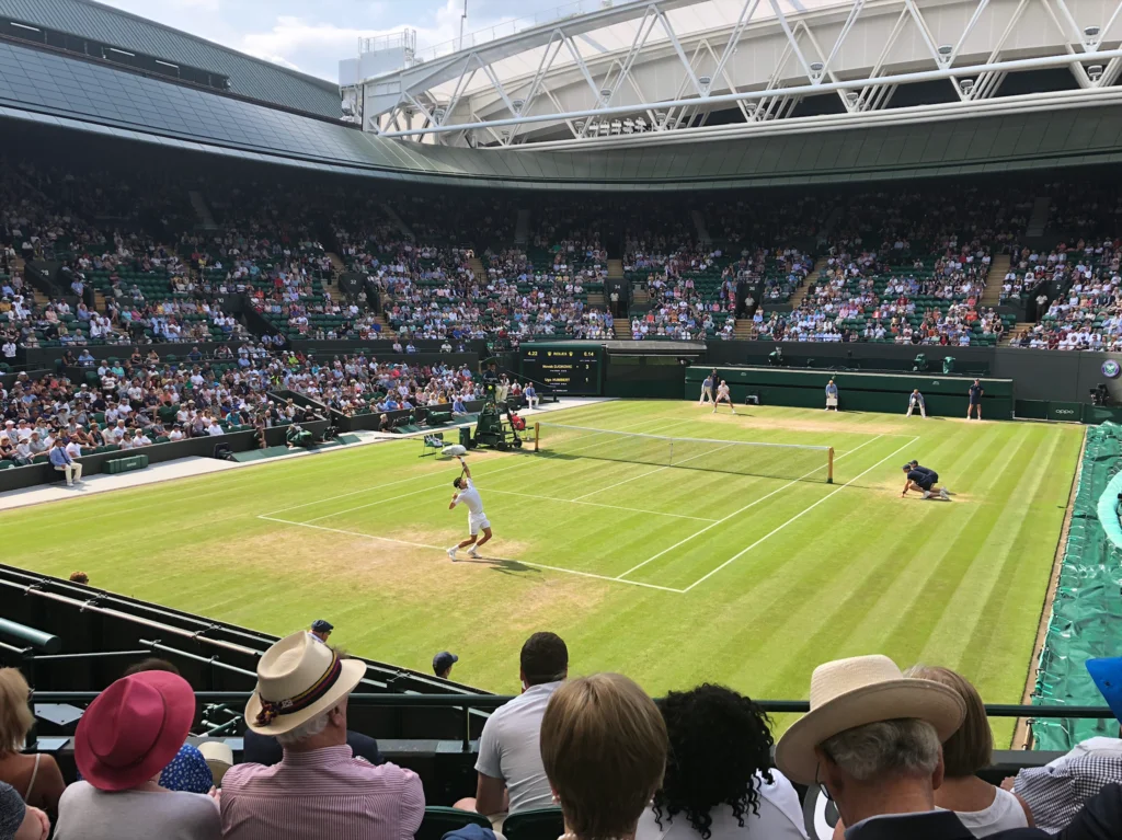 Novak Djokovic vs Ugo Humbert à Wimbledon, 2019 - LHC88 | Creative Commons BY 2.0